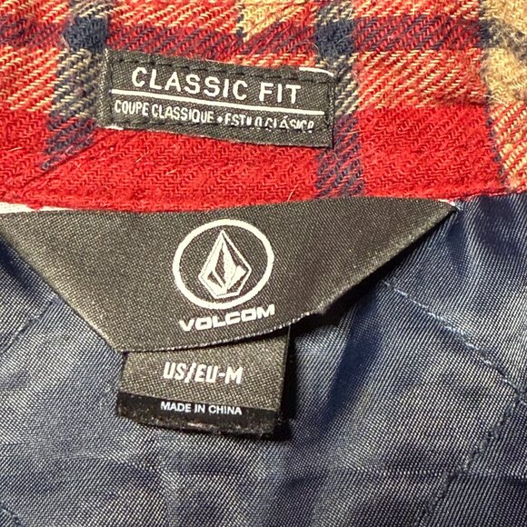 Volcom Quilt Lined Shirt / Jacket - Size Medium - Plaid Classic Fit - Picture 7 of 10